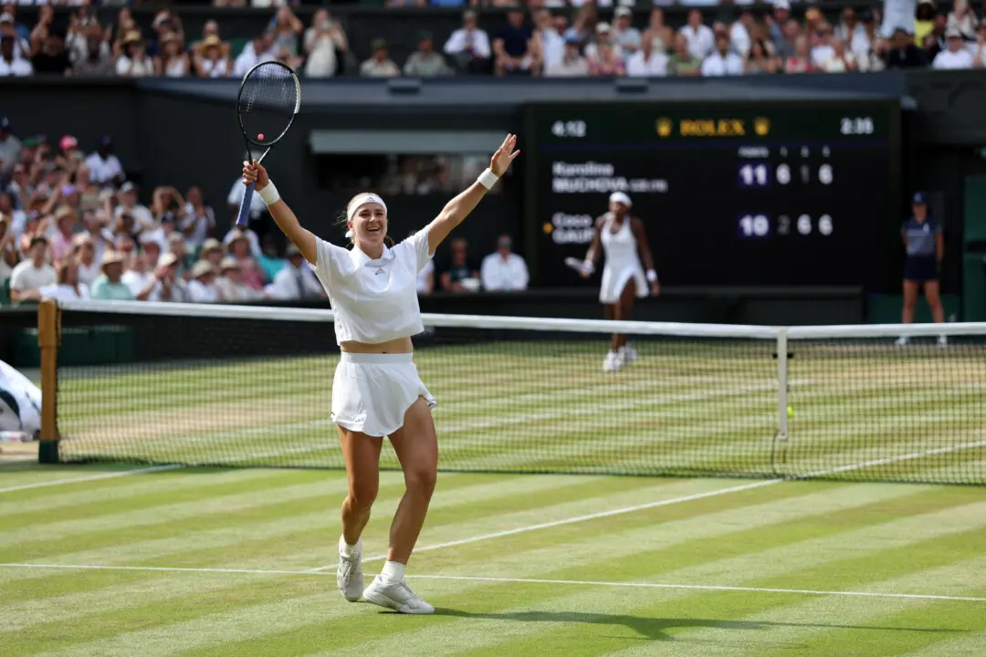 Coco Gauff Suffers Wimbledon Semifinal Loss Against Muchova After Missed Drop Shot on Match Point