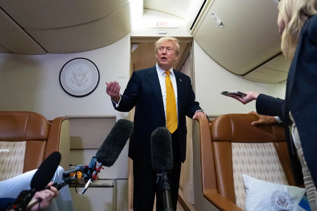 Trump Agrees to More Iran Talks, Reiterates Ceasefire Is Over