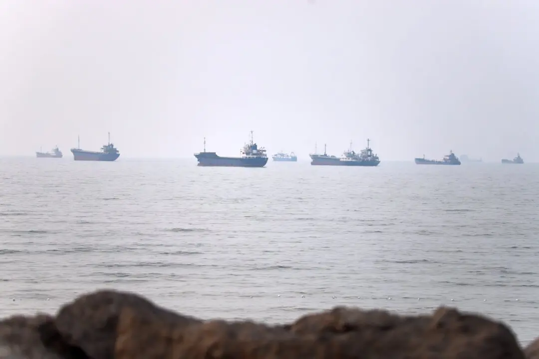 US Military Launches New Round of Strikes Against Iran
