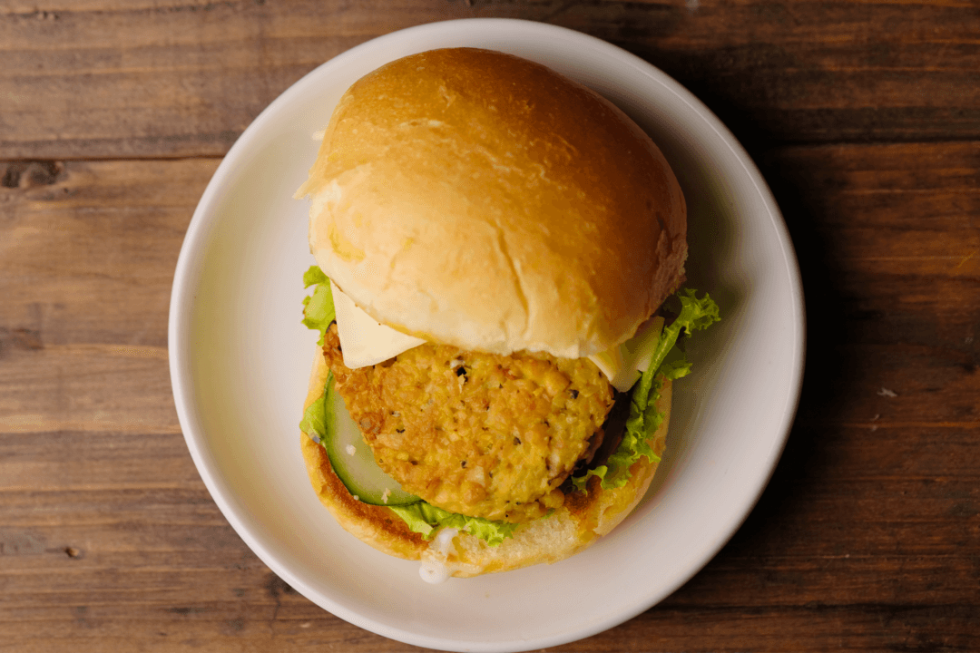 Plant-Based Meat and Dairy Contain More Additives Than Animal Products