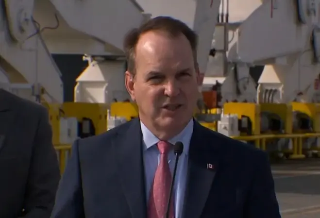 Ottawa Refers Vancouver Port Expansion to Major Projects Office