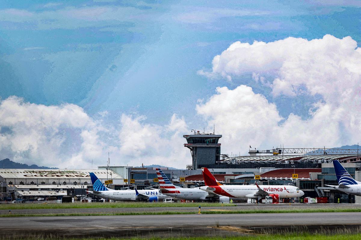 Viral Outbreak Prompts CDC Travel Advisory for Costa Rica