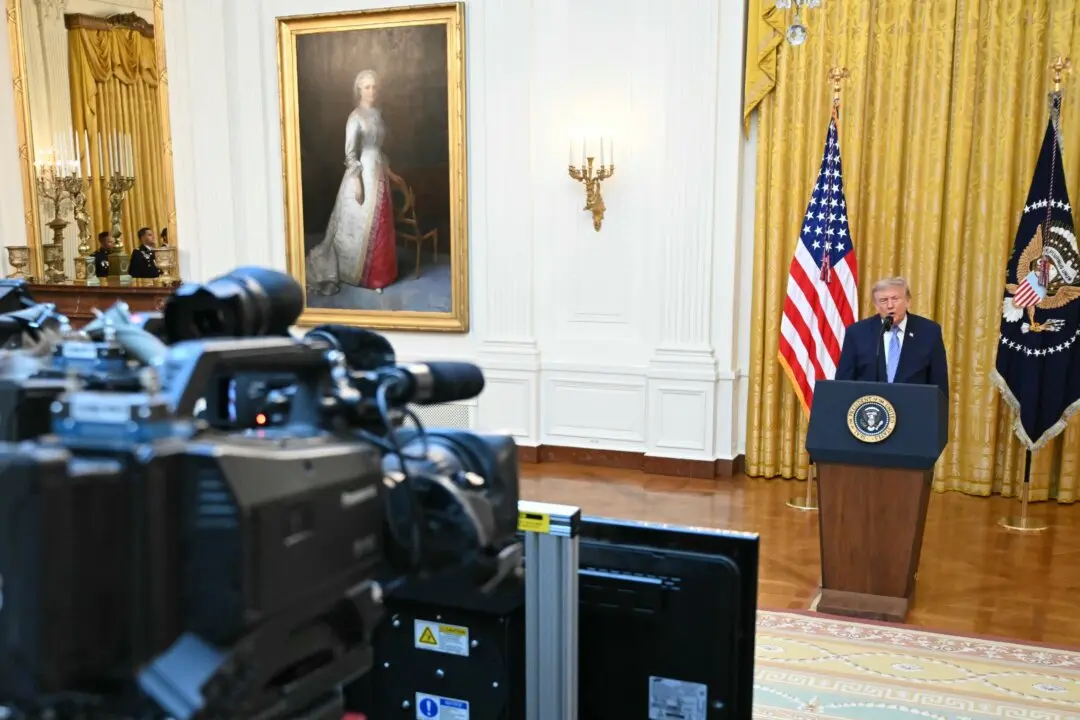 Trump Wants Broadcast Licenses of Networks That Didn’t Air His Speech Revoked