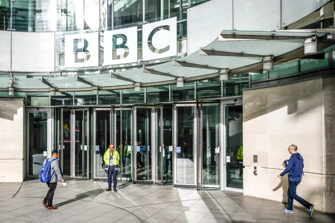 Trump Must Hand Over Finance Records Sought by BBC in Defamation Lawsuit, Judge Rules