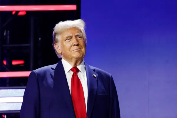 LIVE NOW: Trump Delivers Remarks in Nassau County, New York