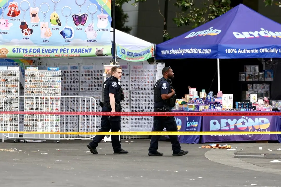 2 Dead, 5 Injured in Shooting at Seattle Food Festival, Fire Official Says