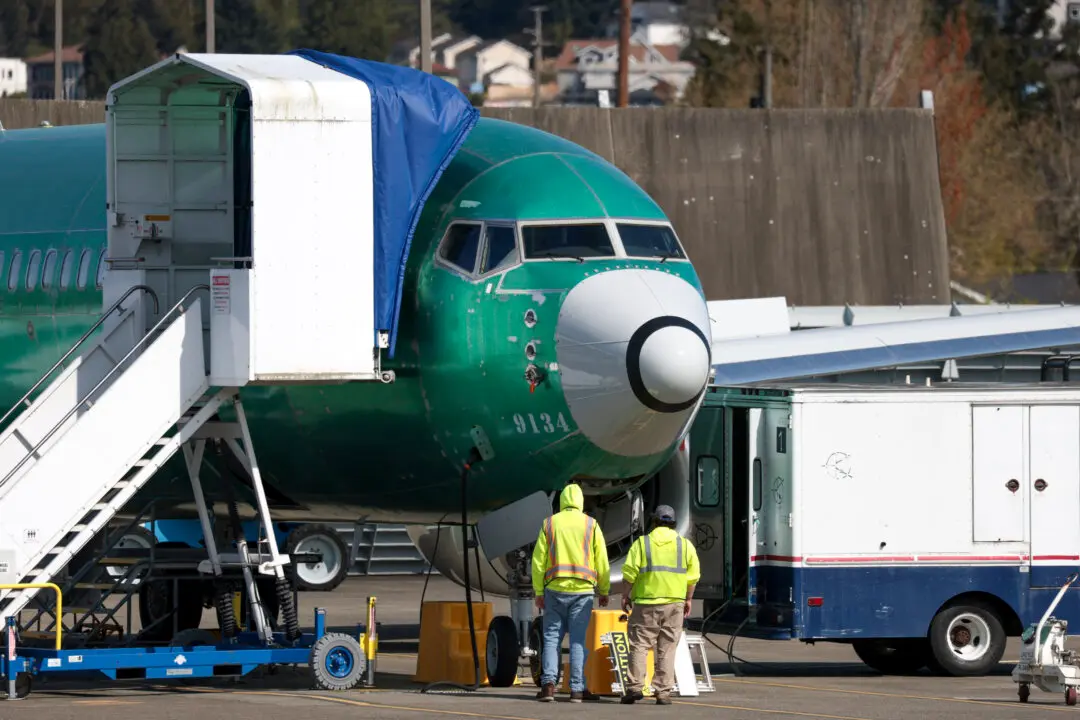 Boeing Narrows Quarterly Loss as Aircraft Deliveries Rise