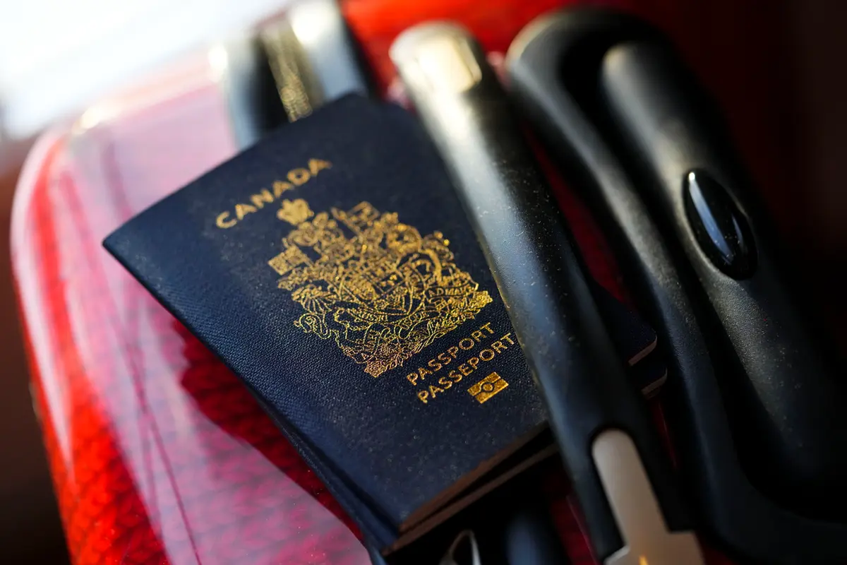 Canada Lifts Cap on Online Passport Renewals