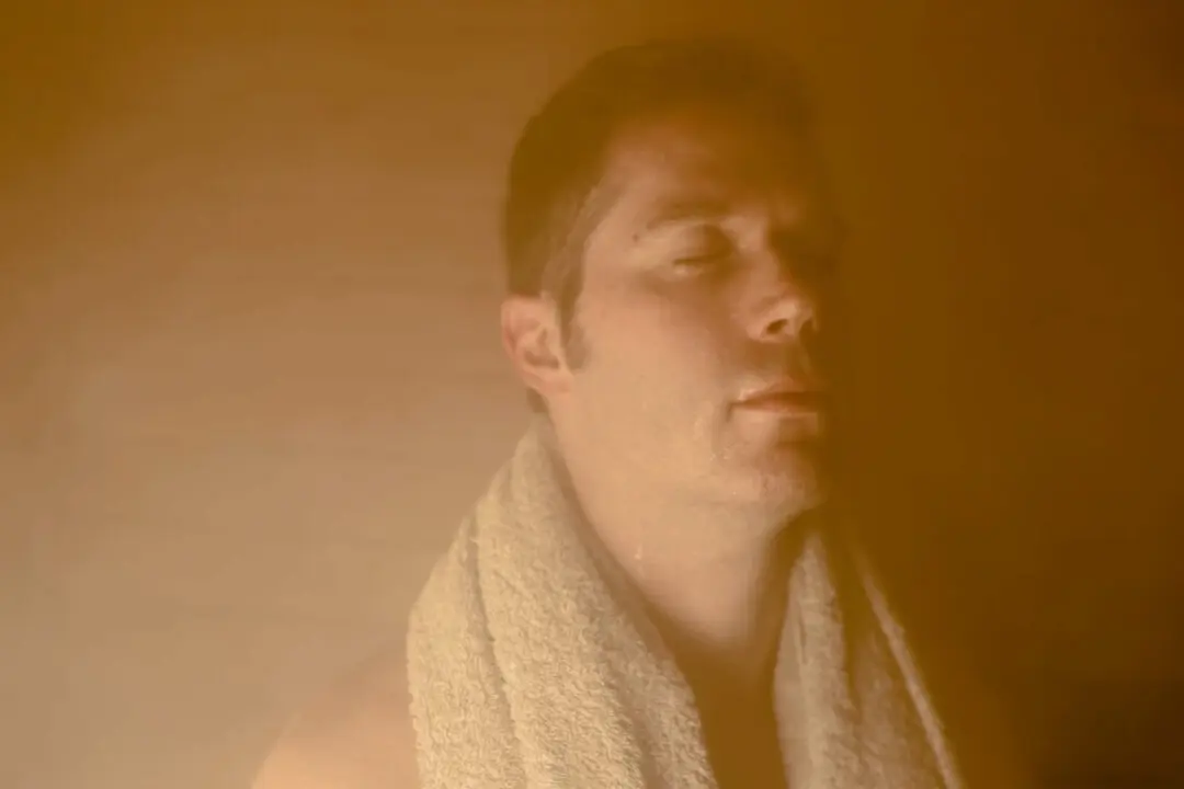 7 Surprising Benefits of Sauna Heat