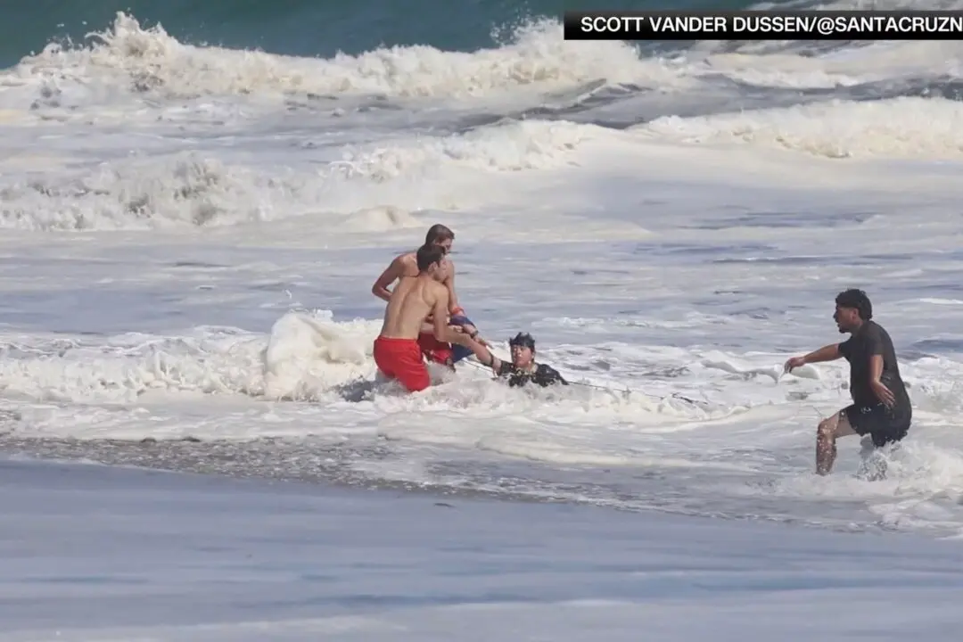 Trump Invites California Teen Lifeguard Who Rescued Boy to White House