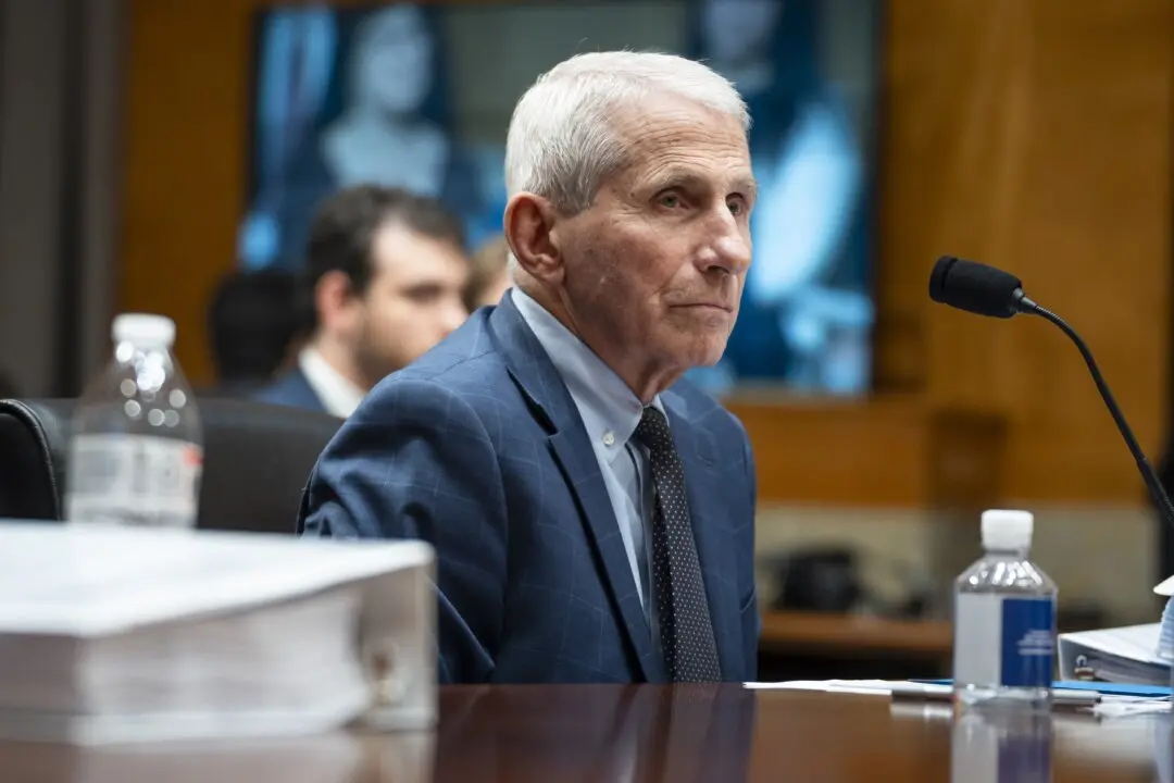 Fauci Invokes Fifth Amendment More Than 100 Times During Senate COVID Hearing