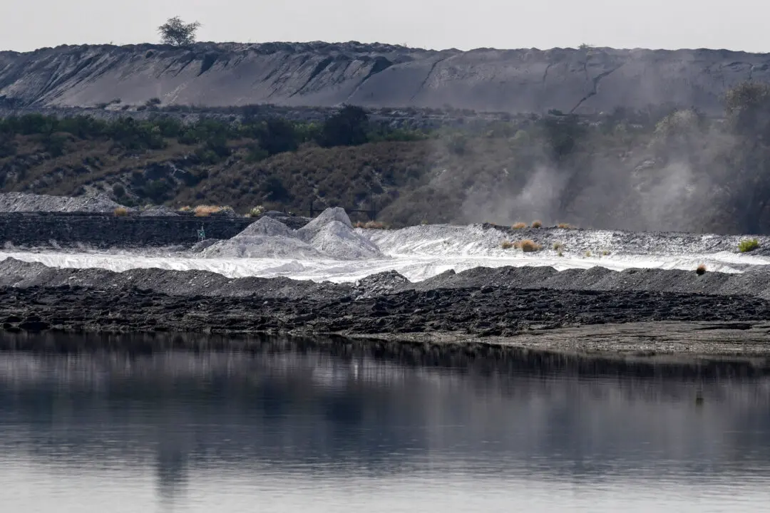 US Challenges China’s Dominance in Africa with New Rare Earth Bet
