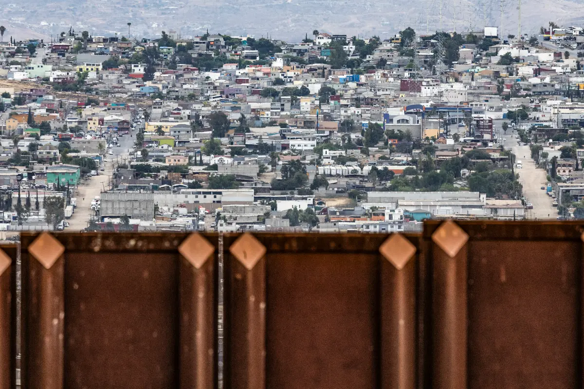 Texas Woman Pleads Guilty to Smuggling Children Across Border