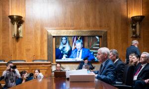 Fauci Invokes 5th Amendment More Than 100 Times During Senate COVID Hearing