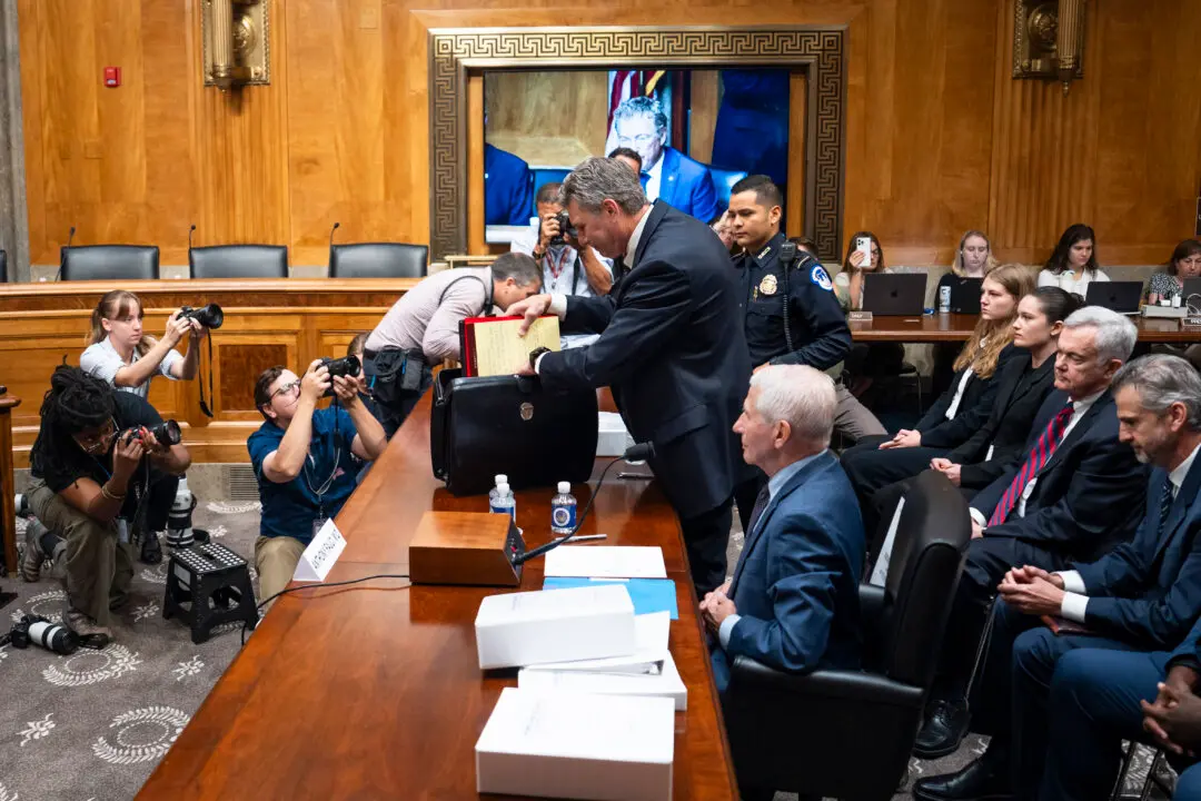 Fauci Faces Possible Contempt of Congress