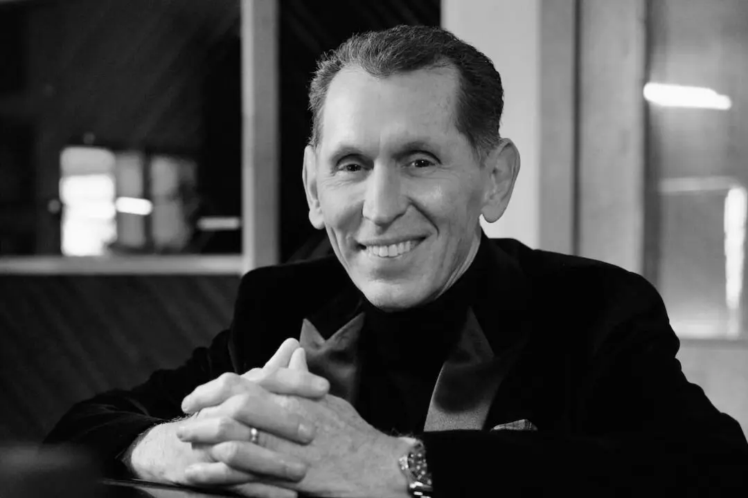 Author and Musician Tim Lovelace Shares Stories That Motivate and Inspire