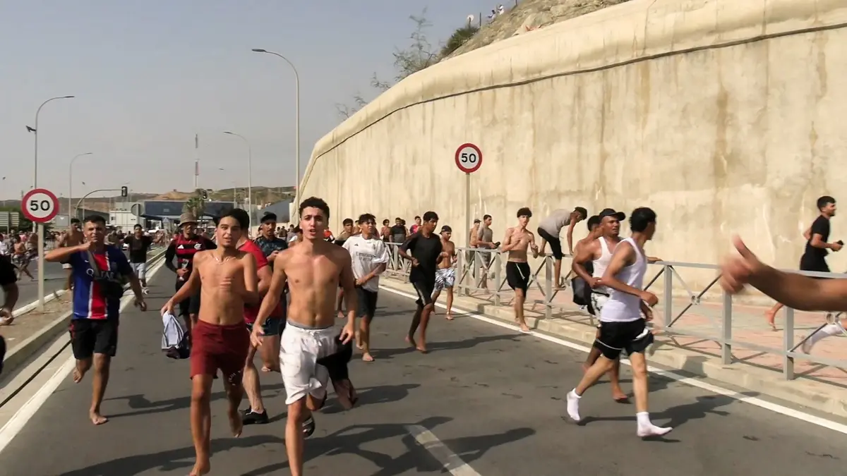 Thousands of Illegal Immigrants Breach Morocco’s Border With Spanish Enclave of Ceuta