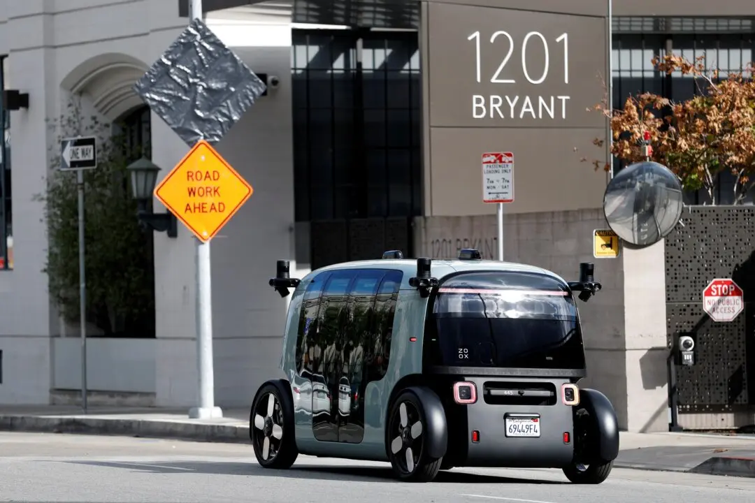 Federal Regulators Clear Zoox for Paid Driverless Taxi Rides