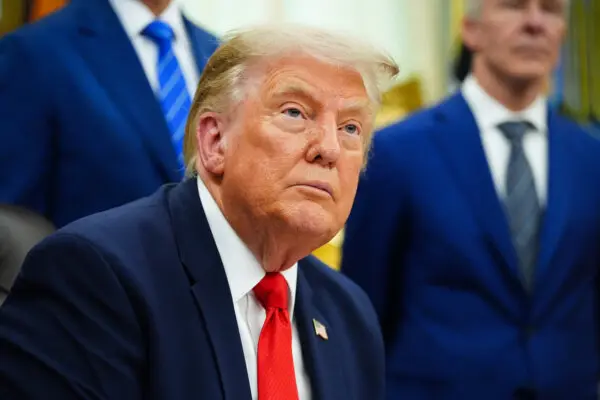 LIVE NOW: Trump Signs Executive Order (Aug. 10)