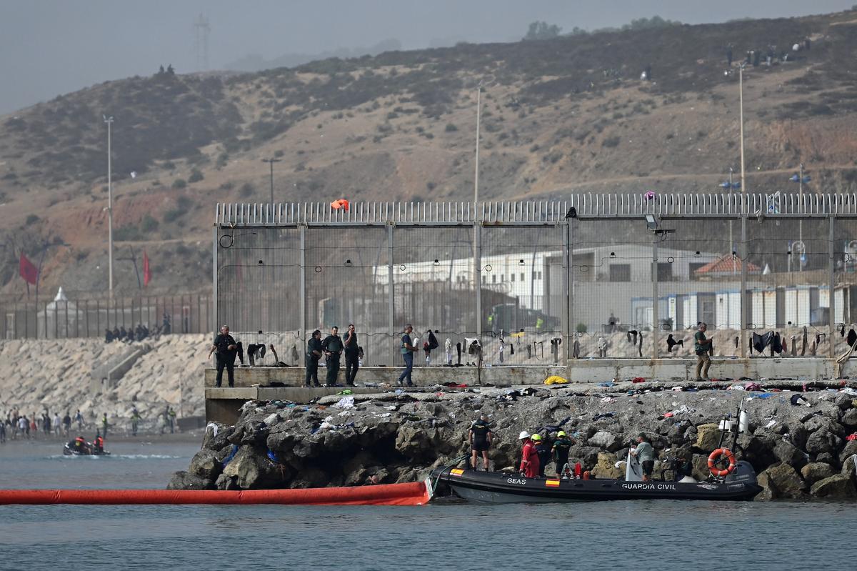 Spain Installs Floating Barrier to Block Illegal Sea Crossings Into Ceuta