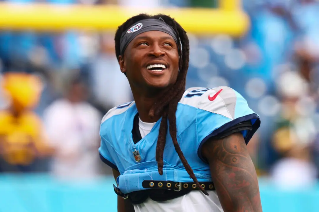 DeAndre Hopkins Lands First Coaching Gig at Georgia Tech