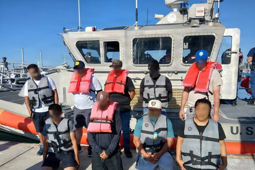 34 Illegal Immigrants Arrested in US Smuggling Interceptions