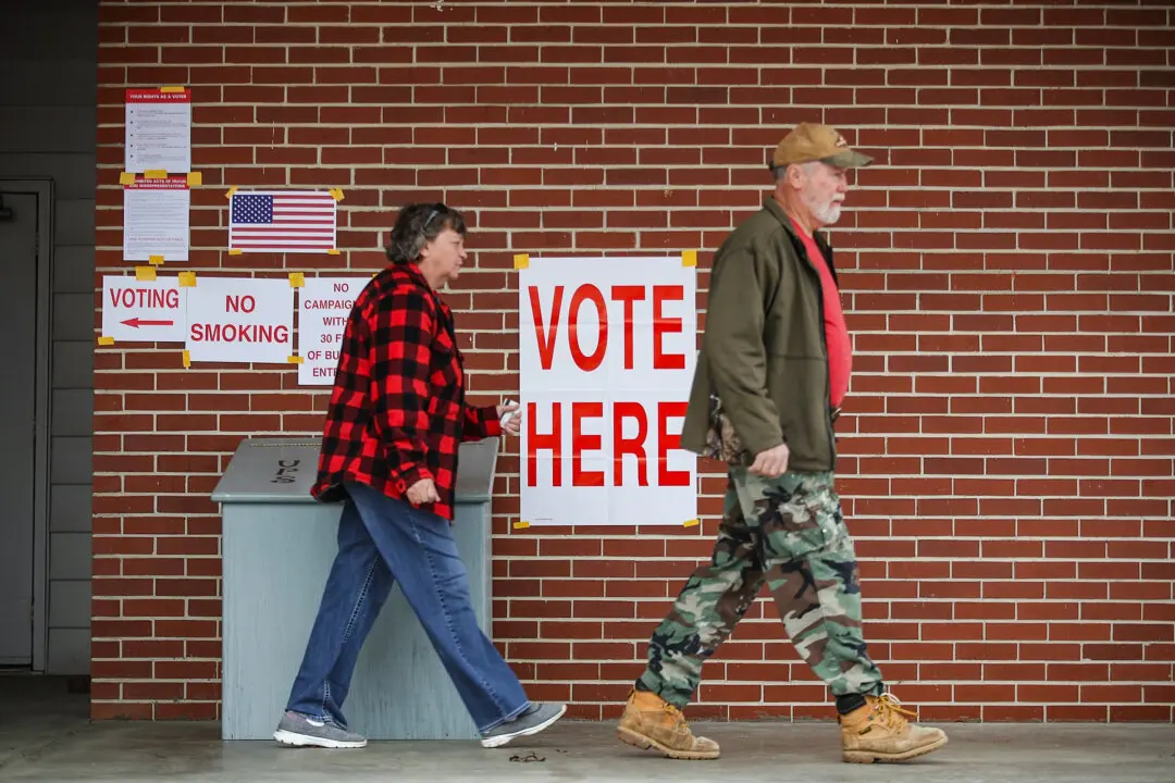 6 Republicans Vie for Nomination in Alabama’s 2nd Congressional District