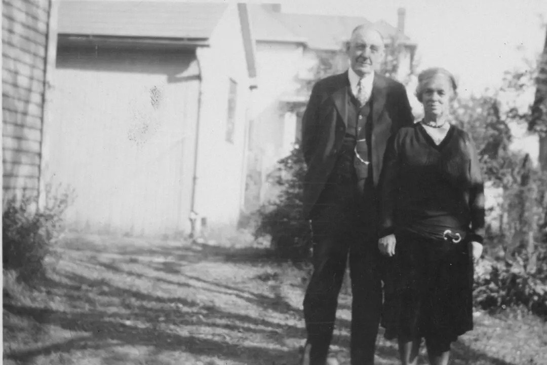 Never Too Late: Mark Twain’s Short Story ‘A Fine Old Man’