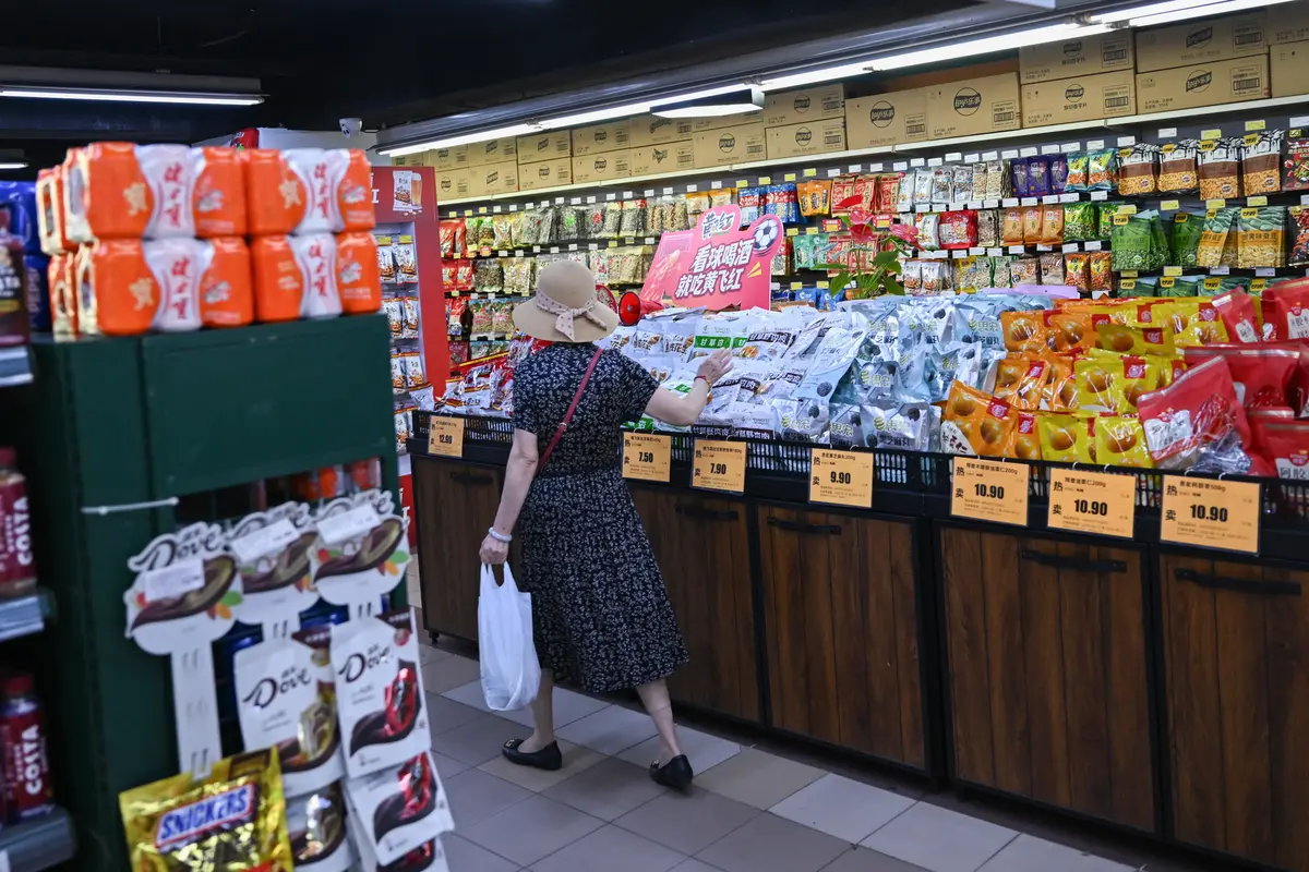 China’s Economy Shows Signs of Losing Further Momentum