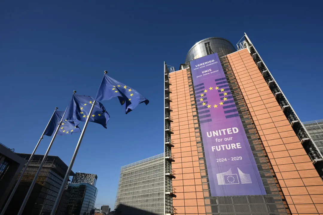 Conrad Black: Europe Is at a Double Crossroads