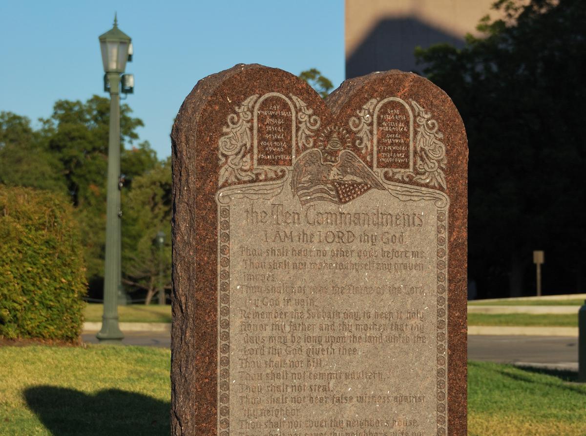 Battle Over Ten Commandments Arrives at Supreme Court