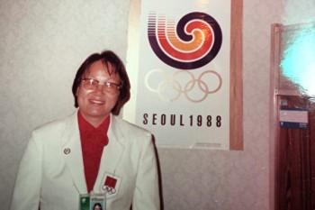 Xue Yinxian in 1988. Xue's decision not to administer performance-enhancing drugs to Chinese star gymnast Li Ning prior to the Seoul games would end her career as a sports doctor in China. (File photo)