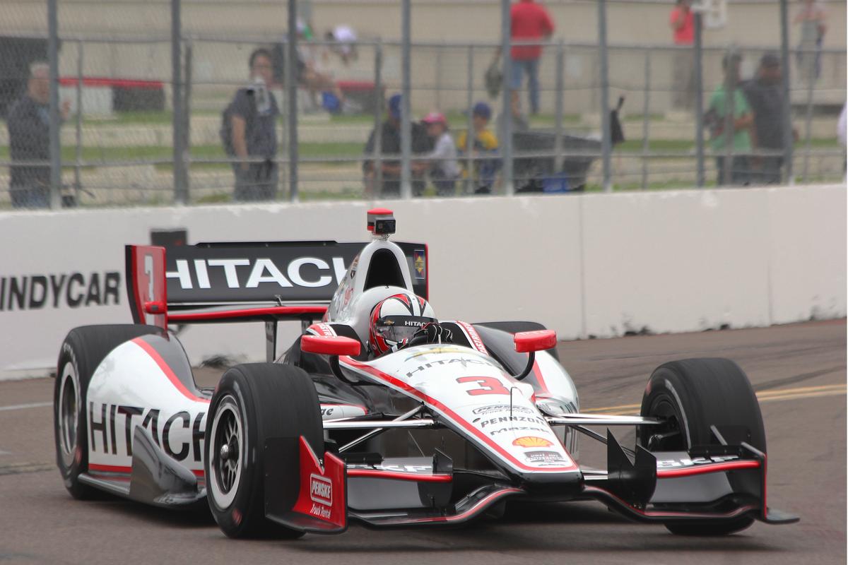 Helio Castroneves in the #3 Hitachi Team Penske Dallara-Chevrolet was second-quickest Saturday morning. (Chris Jasurek/Epoch Times) Helio Castroneves in the #3 Hitachi Team Penske Dallara-Chevrolet was second-quickest Saturday morning. (Chris Jasurek/Epoch Times)