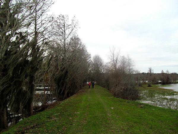 Alligator Lake Recreation Area hike along the diked trail around the lake. (Traveling Ted)