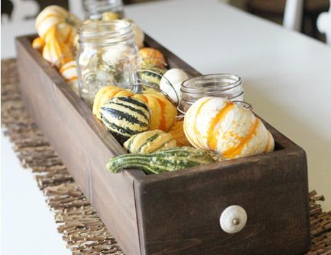 Easy Gourd Centerpiece (Hometalker <a href="http://www.hometalk.com/shanty2chic" target="_blank">Shanty 2 Chic</a>)