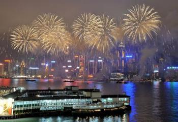 <a href="https://www.theepochtimes.com/assets/uploads/2015/07/1233101337_medium.jpg"><img src="https://www.theepochtimes.com/assets/uploads/2015/07/1233101337_medium.jpg" alt="Fireworks light up Victoria Harbour in celebration of the Year of the Ox in Hong Kong on January 27, 2009. The annual display marked the second day of the Lunar New Year. (Mike Clarke/AFP/Getty Images)" title="Fireworks light up Victoria Harbour in celebration of the Year of the Ox in Hong Kong on January 27, 2009. The annual display marked the second day of the Lunar New Year. (Mike Clarke/AFP/Getty Images)" width="320" class="size-medium wp-image-80155"/></a>