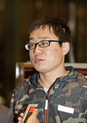 <a href="https://www.theepochtimes.com/assets/uploads/2015/07/1304241743342120-ss1.jpg" rel="attachment wp-att-375464"><img class="size-full wp-image-375464" title="1304241743342120--ss1" src="https://www.theepochtimes.com/assets/uploads/2015/07/1304241743342120-ss1.jpg" alt="" width="299" height="422"/></a>