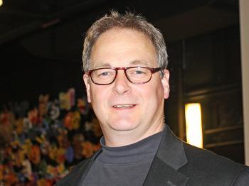 <a href="https://www.theepochtimes.com/assets/uploads/2015/07/20110119_taramacisaac_former_councilman_Tim_Gordon_MOD_medium.jpg"><img src="https://www.theepochtimes.com/assets/uploads/2015/07/20110119_taramacisaac_former_councilman_Tim_Gordon_MOD_medium.jpg" alt="Former councilman Tim Gordon saw Shen Yun Performing Arts New York Company at Proctors Theater on Jan. 19 in Schenectady, New York. (Tara MacIsaac/The Epoch Times)" title="Former councilman Tim Gordon saw Shen Yun Performing Arts New York Company at Proctors Theater on Jan. 19 in Schenectady, New York. (Tara MacIsaac/The Epoch Times)" width="320" class="size-medium wp-image-119237"/></a>