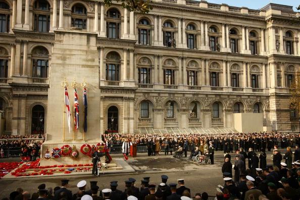 <a href="https://www.theepochtimes.com/assets/uploads/2015/07/83643303cenotaph.jpg"><img class="size-full wp-image-312579" src="https://www.theepochtimes.com/assets/uploads/2015/07/83643303cenotaph.jpg" alt="Remembering WW1 Armistice Day 2008" width="594" height="396"/></a>