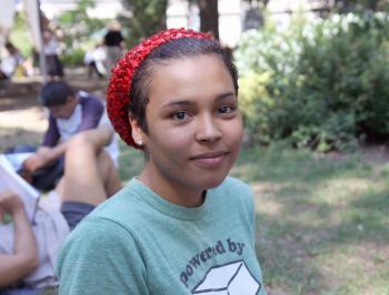 <a href="https://www.theepochtimes.com/assets/uploads/2015/07/KarenDavee_medium.jpg"><img src="https://www.theepochtimes.com/assets/uploads/2015/07/KarenDavee_medium.jpg" alt="Karen Davee (The Epoch Times)" title="Karen Davee (The Epoch Times)" width="320" class="size-medium wp-image-109897"/></a>