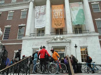 <a href="https://www.theepochtimes.com/assets/uploads/2015/07/bikesteps_medium.jpg"><img src="https://www.theepochtimes.com/assets/uploads/2015/07/bikesteps_medium.jpg" alt="RIDING: Cyclists stand on the steps of the Museum of the City of New York to support the Growing and Greening in New York exhibition. They set the example of sustainable transportation to further the call for a sustainable city. (Jonathan Weeks/The Epoch Times)" title="RIDING: Cyclists stand on the steps of the Museum of the City of New York to support the Growing and Greening in New York exhibition. They set the example of sustainable transportation to further the call for a sustainable city. (Jonathan Weeks/The Epoch Times)" width="320" class="size-medium wp-image-84474"/></a>