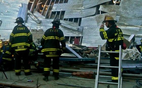 <a href="https://www.theepochtimes.com/assets/uploads/2015/07/collapsed-building.jpg" rel="attachment wp-att-137162"><img class="size-large wp-image-137162" src="https://www.theepochtimes.com/assets/uploads/2015/07/collapsed-building.jpg" alt="" width="560" height="347"/></a>