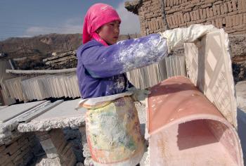 <a href="https://www.theepochtimes.com/assets/uploads/2015/07/drywall_52324182_medium.jpg"><img src="https://www.theepochtimes.com/assets/uploads/2015/07/drywall_52324182_medium.jpg" alt="A villager works at her plasterboard workshop in 2005 in Qinghai Province, China. The U.S. has banned all imports of drywall from China after a study concluded that there is a link between the drywall and corrosion of metal and appliances in homes throughout the U.S. (China Photos/Getty Images)" title="A villager works at her plasterboard workshop in 2005 in Qinghai Province, China. The U.S. has banned all imports of drywall from China after a study concluded that there is a link between the drywall and corrosion of metal and appliances in homes throughout the U.S. (China Photos/Getty Images)" width="320" class="size-medium wp-image-95745"/></a>