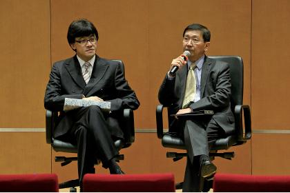 Professor Johannes Chan Man-mun (R) and Bar Association Chairman, Paul Shieh Wing-tai (L) attend the opening ceremony of HKU Faculty of Law. Chan's appointment as pro vice-chancellor of the University of Hong Kong has been interfered with by the CCP. (Epoch Times)