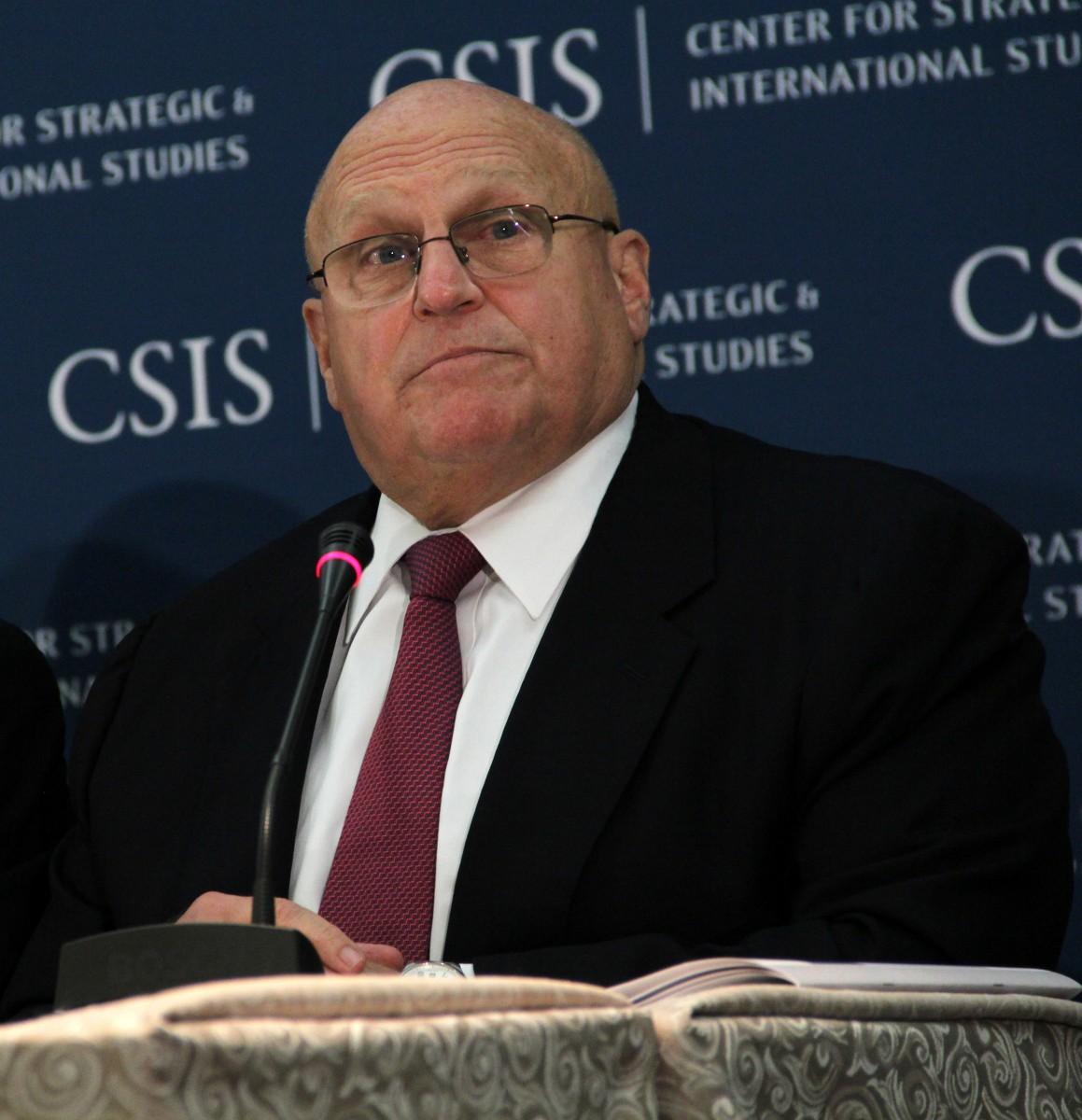 <a><img class="size-large wp-image-1783283" title="Richard Armitage" src="https://www.theepochtimes.com/assets/uploads/2015/09/08152012_Richard+Armitage_2-DC+Shar2.jpg" alt="Richard Armitage" width="569" height="590"/></a>