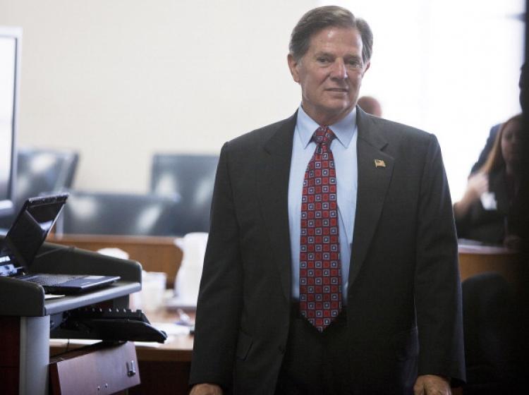 <a><img src="https://www.theepochtimes.com/assets/uploads/2015/09/106065677.jpg" alt="Tom Delay stands in the 250th district court Travis county for jury selection in his corruption trial on Oct. 26, 2010 in Austin, Texas. (Ben Sklar /Getty Images)" title="Tom Delay stands in the 250th district court Travis county for jury selection in his corruption trial on Oct. 26, 2010 in Austin, Texas. (Ben Sklar /Getty Images)" width="320" class="size-medium wp-image-1811682"/></a>