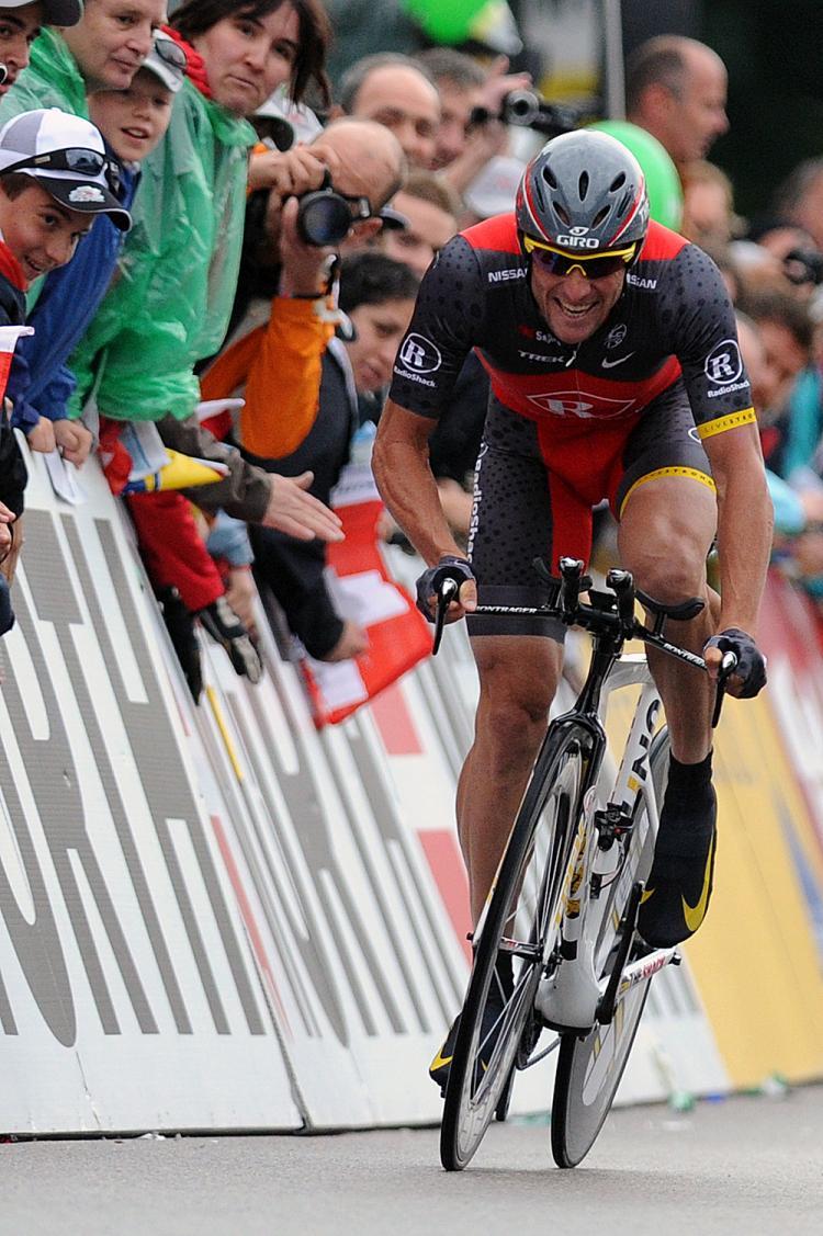 <a><img src="https://www.theepochtimes.com/assets/uploads/2015/09/11ants102250116.jpg" alt="Lance Armstrong rides during the 9th stage of the Tour de Suisse. (Pascal Pavani/AFP/Getty Images)" title="Lance Armstrong rides during the 9th stage of the Tour de Suisse. (Pascal Pavani/AFP/Getty Images)" width="320" class="size-medium wp-image-1818407"/></a>