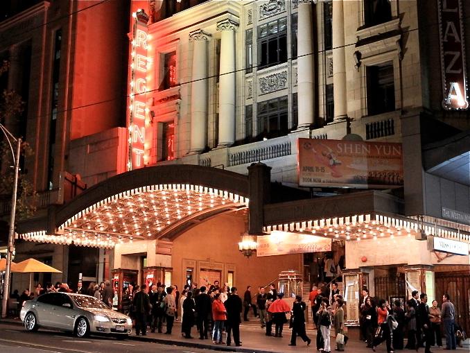 <a><img class="size-large wp-image-1789238" title="1204111438321341" src="https://www.theepochtimes.com/assets/uploads/2015/09/12041114383213411.jpg" alt=" Regent Theatre" width="590" height="442"/></a>