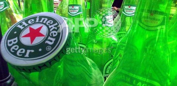 <a><img class="size-medium wp-image-1788408" title="The fifth annual Dare to be drink aware awards concerned home drinking." src="https://www.theepochtimes.com/assets/uploads/2015/09/121388356.jpg" alt="The fifth annual Dare to be drink aware awards concerned home drinking." width="350" height="262"/></a>