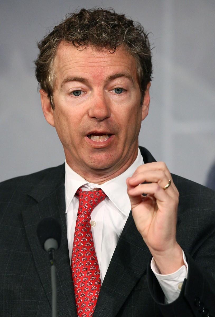 <a><img class="size-medium wp-image-1787966" title="Sen. Rand Paul (R-KY) talks during a news conference" src="https://www.theepochtimes.com/assets/uploads/2015/09/141378878.jpg" alt="Sen. Rand Paul (R-KY) talks during a news conference" width="237" height="350"/></a>